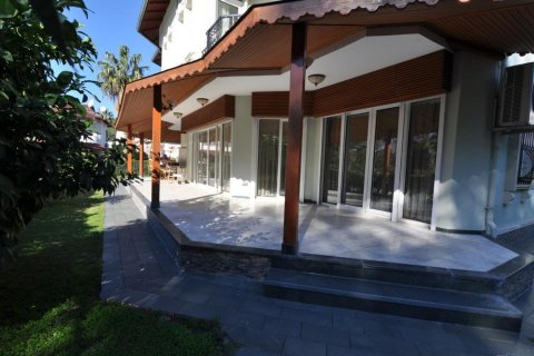 Villa for sale  in Alanya, Antalya, Turkey, 320m2, No. 162392 – photo 21