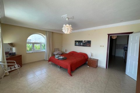 Apartment for sale in Alanya, Antalya, Turkey, 240m2, No. 162394 – photo 12