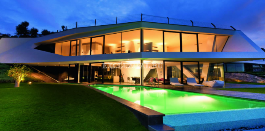 5+1 Villa  i Bodrum, Mugla, Turkiet Nr. 178553
