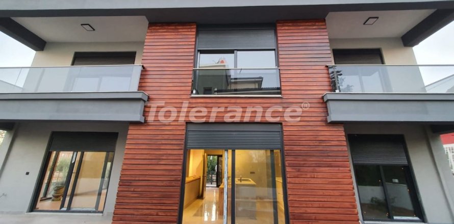 4+1 Villa  i Antalya, Tyrkia Nr. 175607