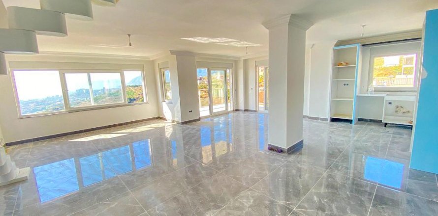 آپارتمان در Kargicak،  Alanya ، ترکیه 150 متر مربع.  شماره 163478