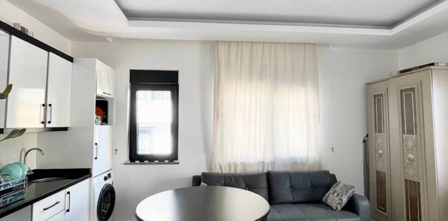 1+1 Apartment  in Alanya, Antalya, Turkey No. 181471