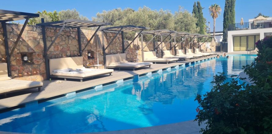 Apartment in Bodrum, Mugla, Turkey No. 186573