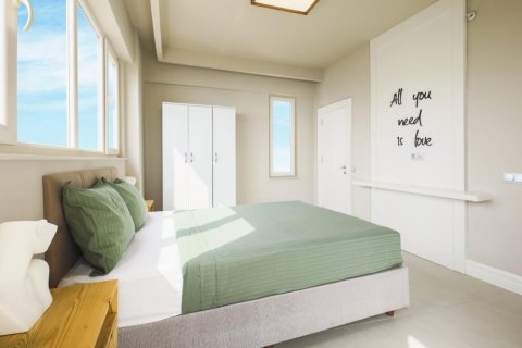 Продажа квартиры в Мерсине, Турция 1+1, 70м2, №181312 – фото 2