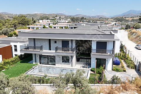 4+1 Villa  in Kusadasi, Aydin, Turkey No. 186729