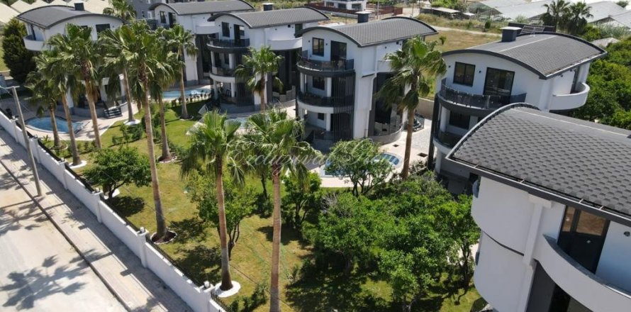 4+1 Villa i Alanya, Antalya, Tyrkia Nr. 179285