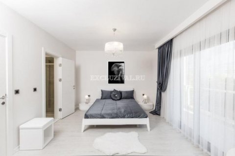 3+1 Villa  i Izmir, Tyrkiet Nr. 178806 - 20