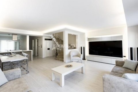 3+1 Villa  i Izmir, Tyrkiet Nr. 178806 - 7