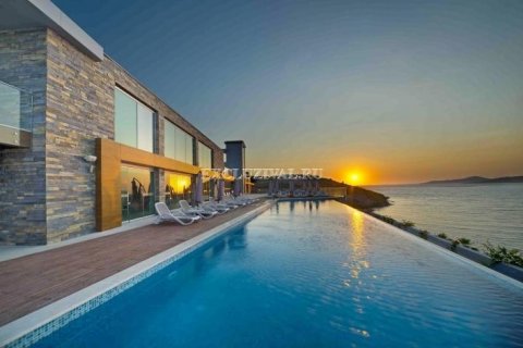 4+1 Villa in Bodrum, Mugla, Türkei Nr. 178805 - 17