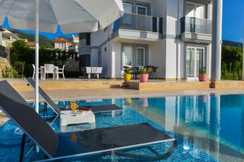 Villa for sale in Oludeniz, Fethiye, Mugla, Turkey, 4 bedrooms, 250m2, No. 194212 – photo 2
