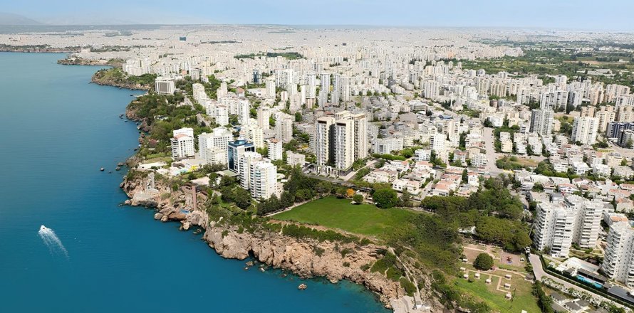 Apartment  in Muratpasa, Antalya, Turkey No. 177580