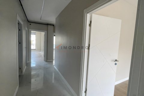 Apartment for sale  in Besiktas, Istanbul, Turkey, 6 bedrooms, 220m2, No. 193550 – photo 25