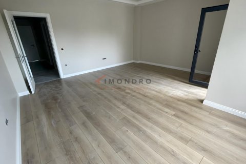Apartment for sale  in Besiktas, Istanbul, Turkey, 6 bedrooms, 220m2, No. 193550 – photo 20