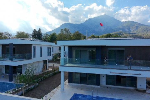 4+1 Villa i Kemer, Antalya, Turkiet Nr. 211639 - 2