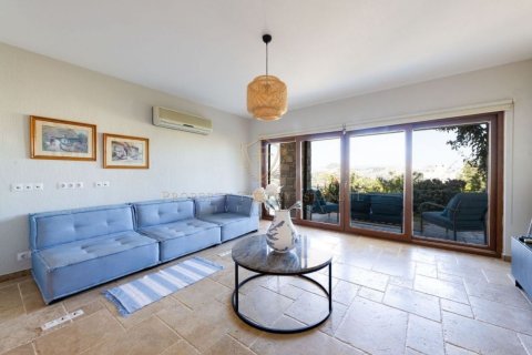 6+1 Villa in Bodrum, Mugla, Türkei Nr. 171656 - 3