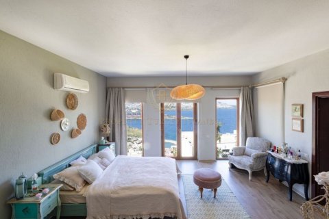 6+1 Villa in Bodrum, Mugla, Türkei Nr. 171656 - 2