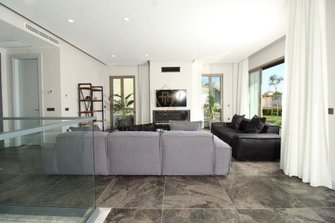 5+1 Villa  in Yalikavak, Mugla, Turkey No. 160861