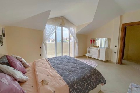 Продажа квартиры  в Аланье, Анталье, Турция 2+1, 125м2, №174285 – фото 13