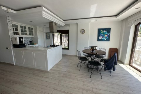 Продажа виллы в Оба, Анталье, Турция 7 комн., 450м2, №193992 – фото 22