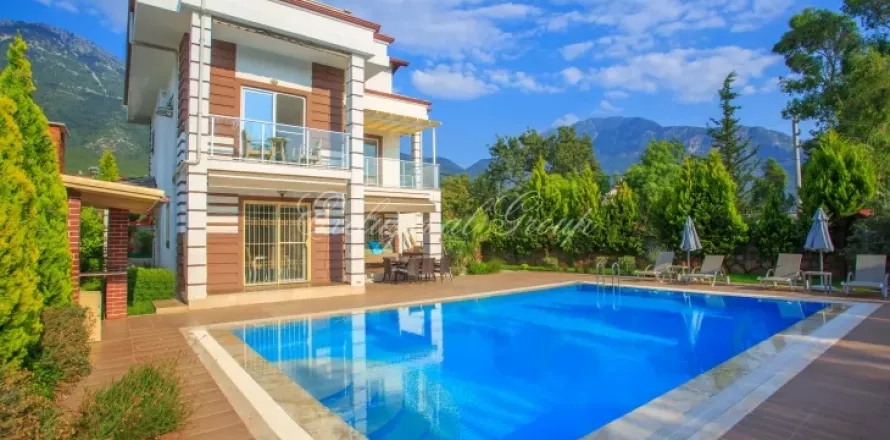 Villa  4+1  Fethiye, Muğla, Türkiye №179205