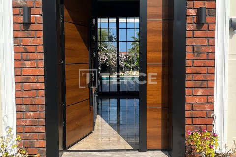 Villa for sale in Girne, Northern Cyprus, 4 bedrooms, 500m2, No. 176024 – photo 15