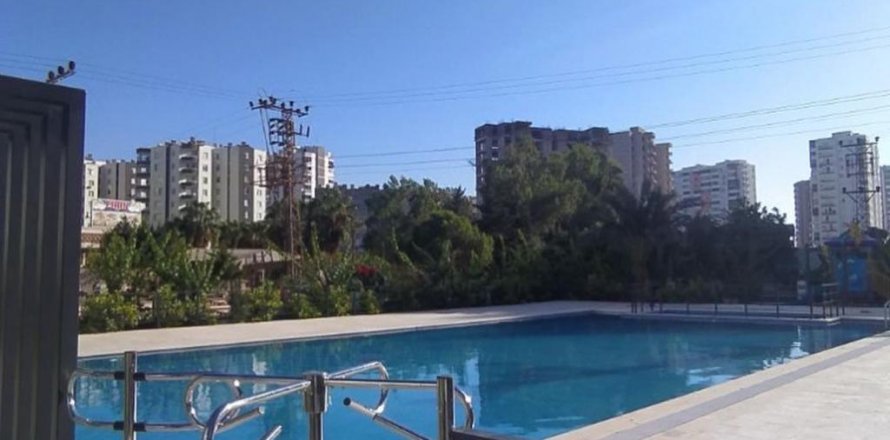 آپارتمان در  Mersin ، ترکیه 2 خوابه ، 120 متر مربع.  شماره 186825