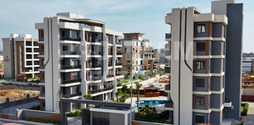 Apartment  in Altintash, Antalya, Turkey No. 181216
