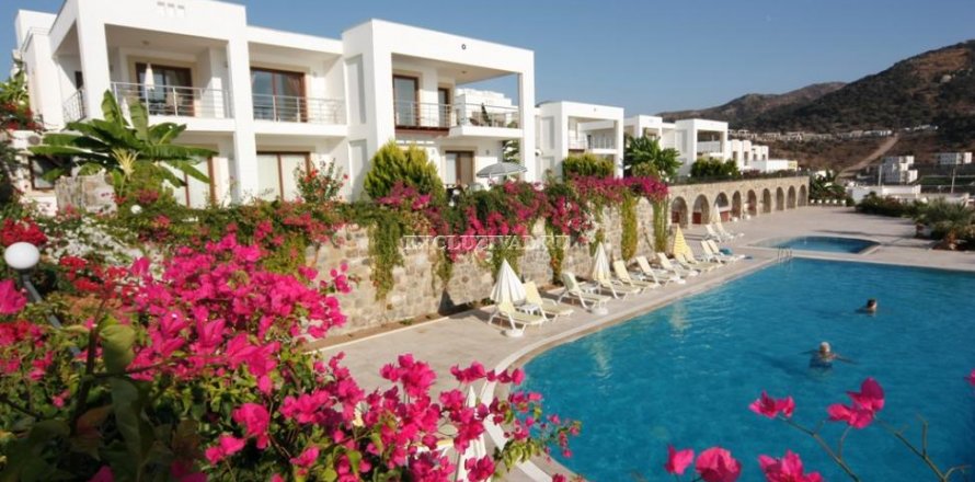 2+1 Apartment  in Bodrum, Mugla, Turkey No. 178460