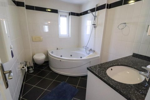 Apartment for sale  in Mahmutlar, Antalya, Turkey, 125m2, No. 163016 – photo 9