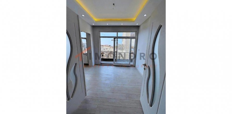 2+1 Lejlighed  i Fatih, Istanbul, Tyrkiet Nr. 176495