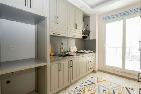 2+1 Leilighet  i Altintash, Antalya, Tyrkia Nr. 192427 - 29