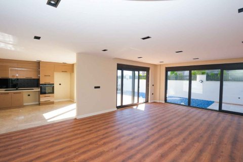 3+1 Wohnung  in Muratpasa, Antalya, Türkei Nr. 192429 - 8