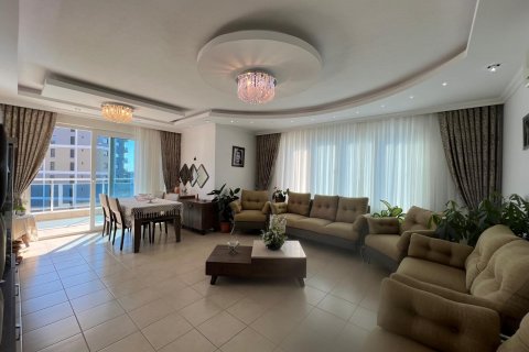 Apartment  in Tosmur, Alanya, Antalya, Turkey No. 183851