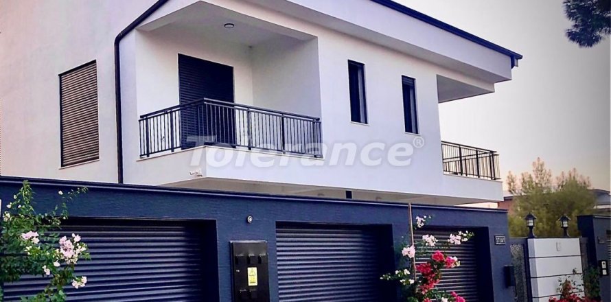4+1 Villa  i Antalya, Tyrkiet Nr. 187168