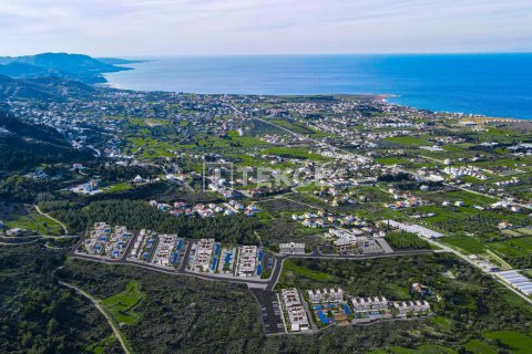 Продажа квартиры  в Гирне, Северный Кипр 2+1, 104м2, №206638 – фото 10