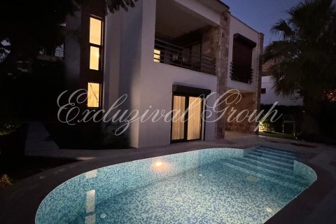 4+1 Villa in Bodrum, Mugla, Türkei Nr. 179341 - 3