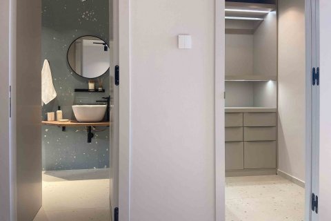 Apartment for sale  in Girne, Northern Cyprus, 218m2, No. 211016 – photo 14