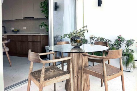 Apartment for sale  in Girne, Northern Cyprus, 218m2, No. 211016 – photo 3