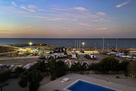 Apartment for sale  in Girne, Northern Cyprus, 218m2, No. 211016 – photo 26