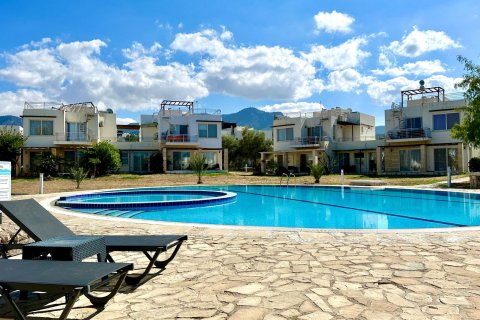 Apartment  in Esentepe, Girne, Northern Cyprus No. 211022