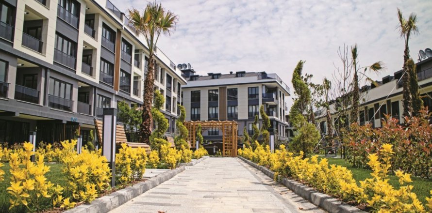 Квартира  4+1 в Стамбуле, Турция №172656