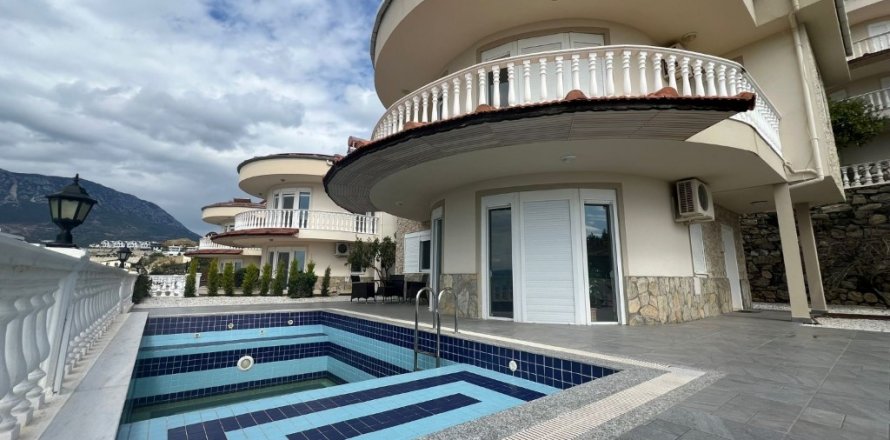 Villa i Kargicak, Alanya, Antalya, Tyrkiet Nr. 162017