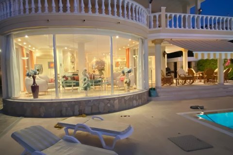 Villa  i Kargicak, Alanya, Antalya, Turkiet Nr. 162018 - 9