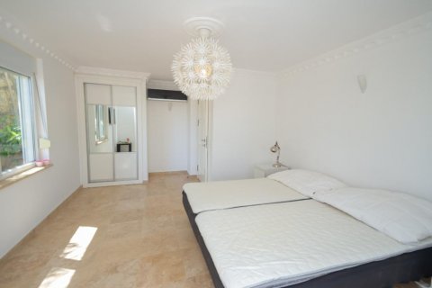 Villa for sale in Antalya, Turkey, 300m2, No. 162398 – photo 27