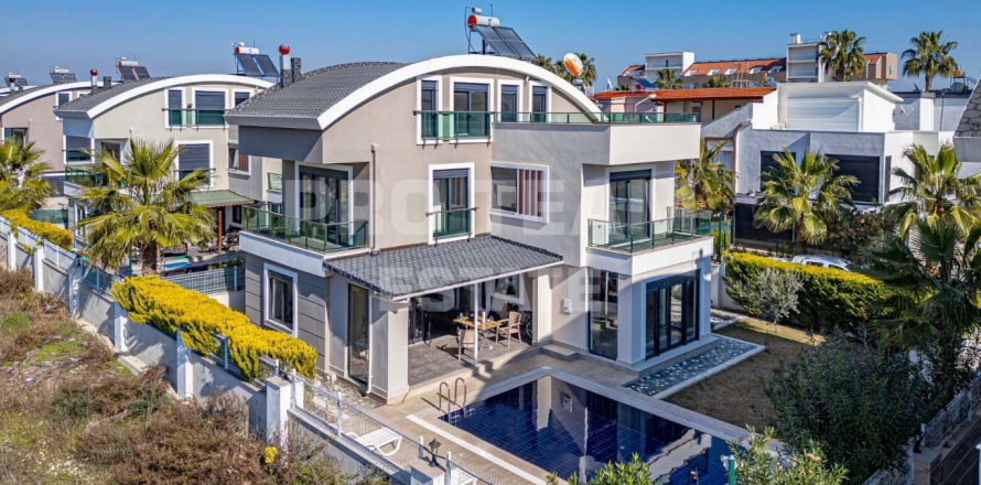 Villa  in Belek, Antalya, Turkey No. 188134