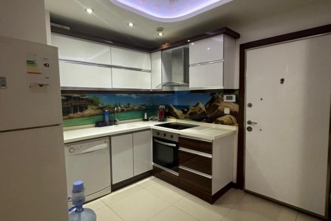 Daire  1+1  Antalya, Türkiye №188083