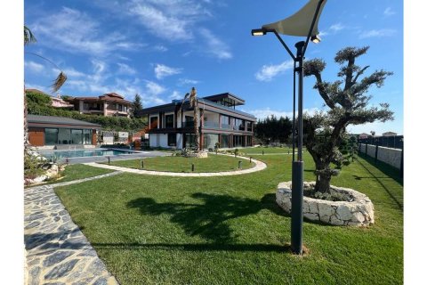 6+1 Villa  i Bueyuekcekmece, Istanbul, Tyrkia Nr. 159776