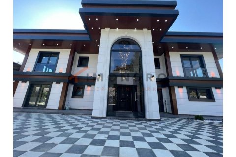 Продажа виллы  в Бююкчекмедже, Стамбуле, Турция 6+1, 750м2, №159776 – фото 5