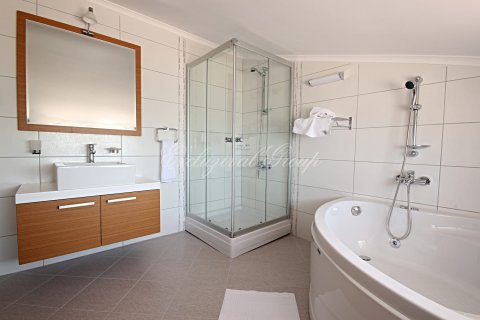 2+1 Lägenhet i Fethiye, Mugla, Turkiet Nr. 179237 - 2