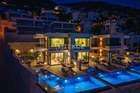 2+1 Villa  i Kas, Antalya, Turkiet Nr. 192200